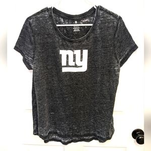NFL NY short sleeve black & white graphic tee juniors size XL 15/17